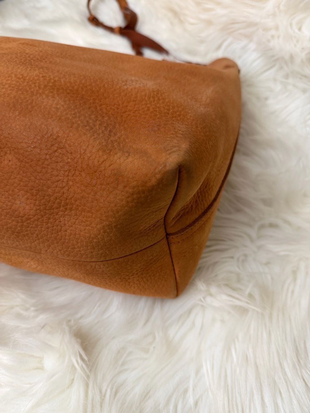 Madewell Cognac Leather Tote with Front Pocket - Picture 4 of 12